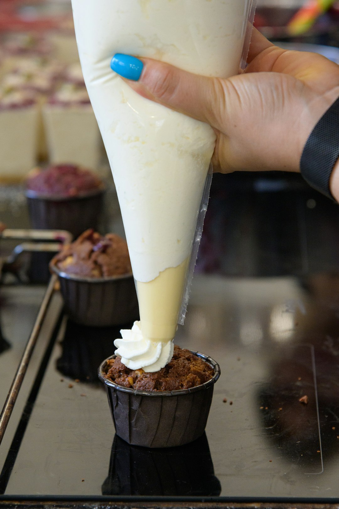 decorating cake with cream