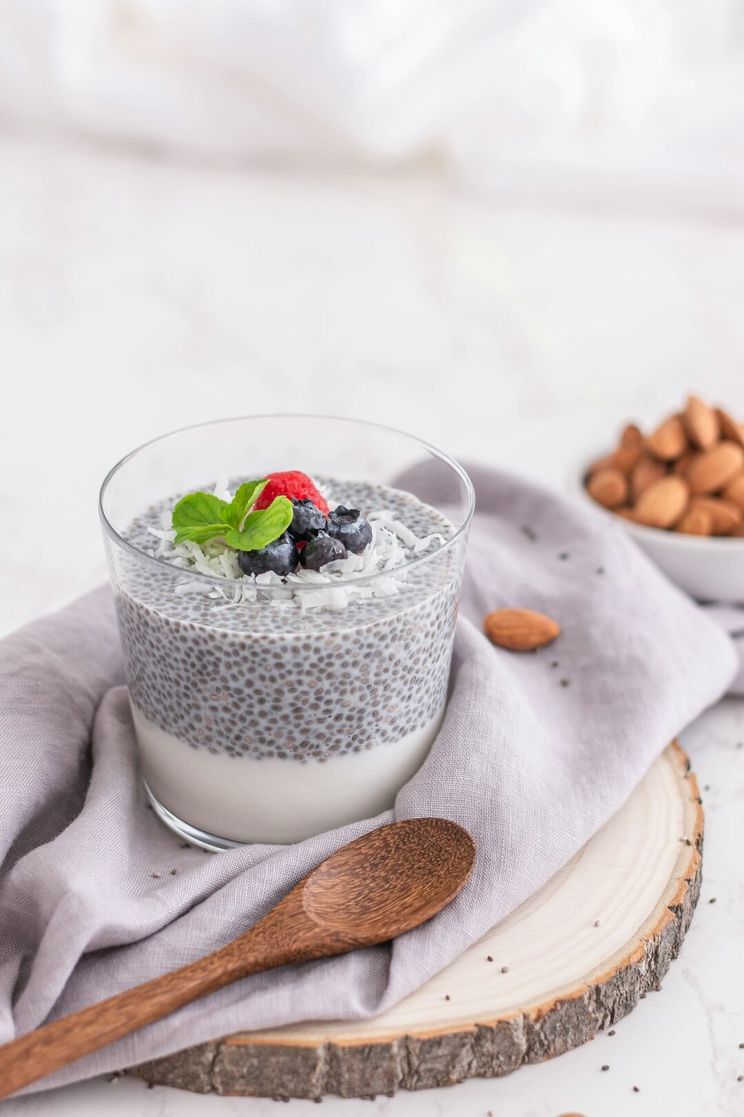 chia pudding with fruits